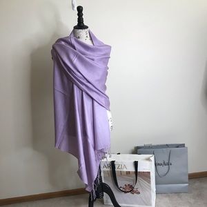 Beautiful Lavender Pashmina Scarf